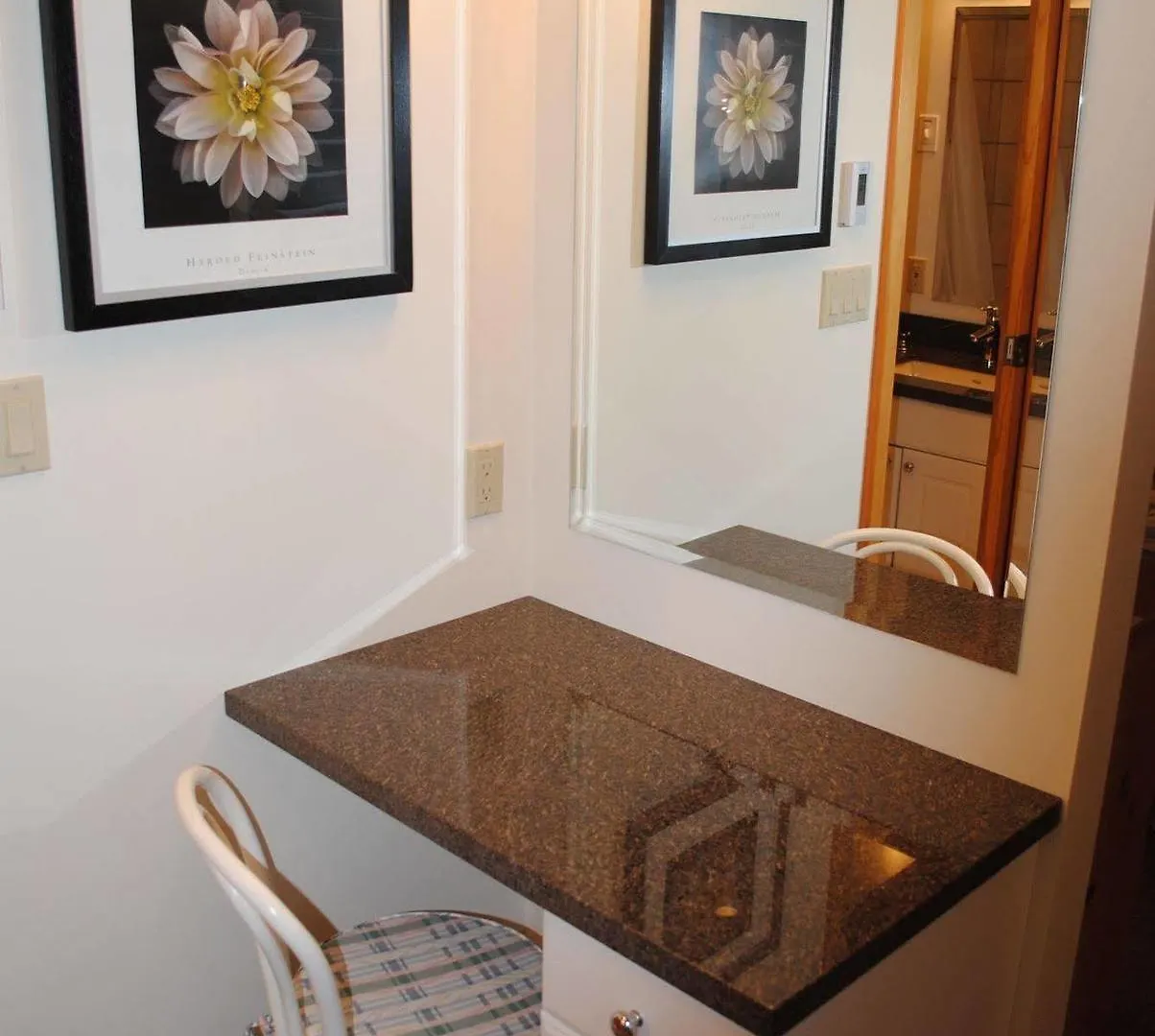 Haus Landsberg B&B Whistler Bed & Breakfast